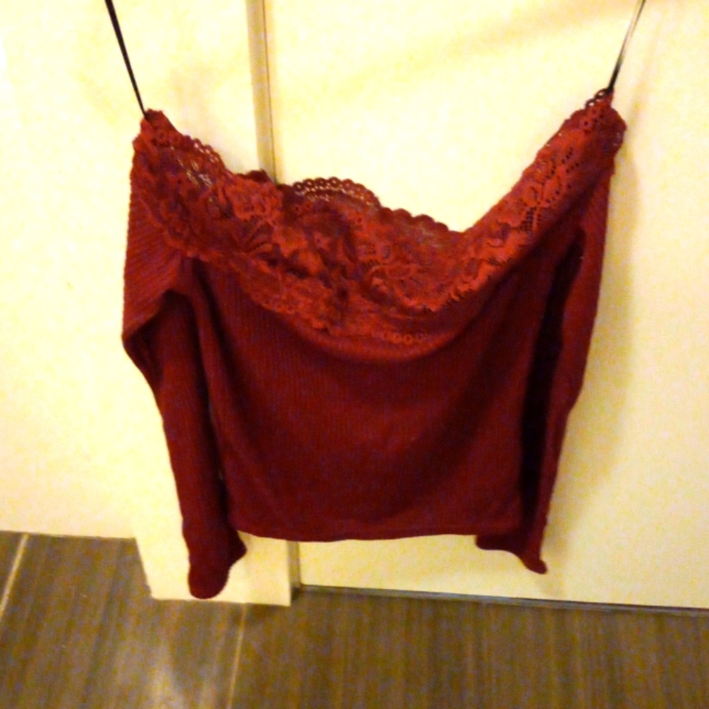 H&M off the shoulder top